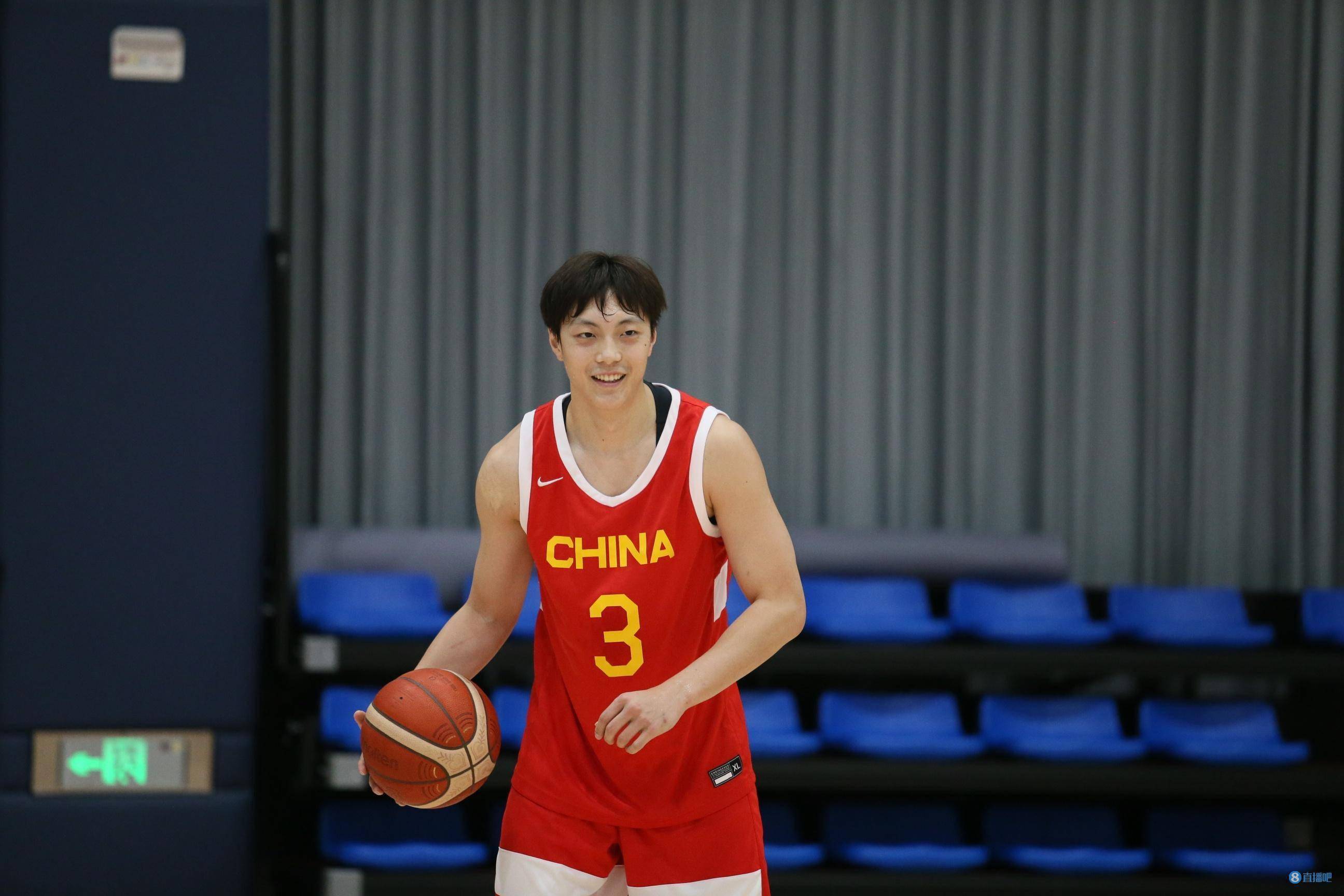 爱游戏体育官网-刚刚！风云突变迈阿密热火清晨扳平良机深圳男篮手感冰凉备战德国杯，集结日俄克拉荷马雷霆备战NBA常规赛的简单介绍